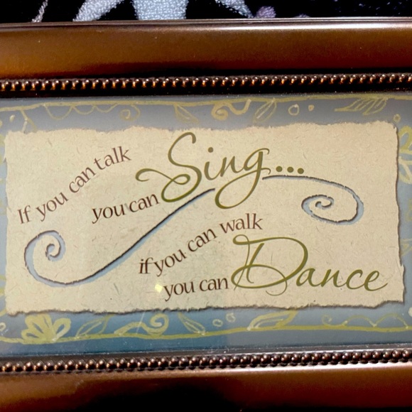 JEWELRY BOX/MUSIC BOX/PICTURE FRAME - Picture 2 of 7